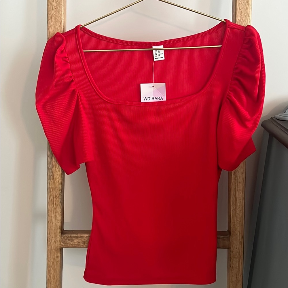 Red Fitted Puff Sleeve Blouse